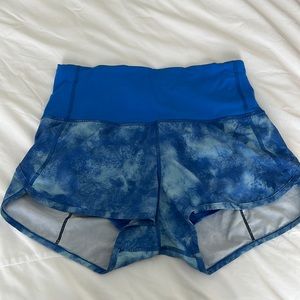 Lululemon speed up low-rise lined shorts 2.5”